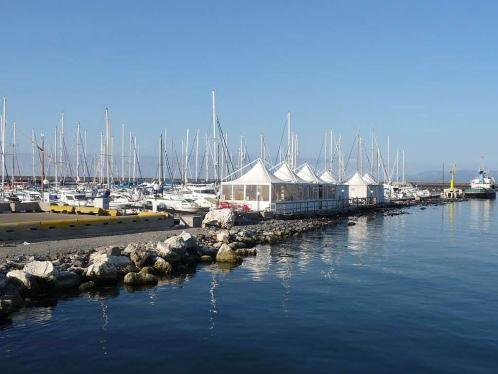 Yachthafen Marina del Sole Sardinien